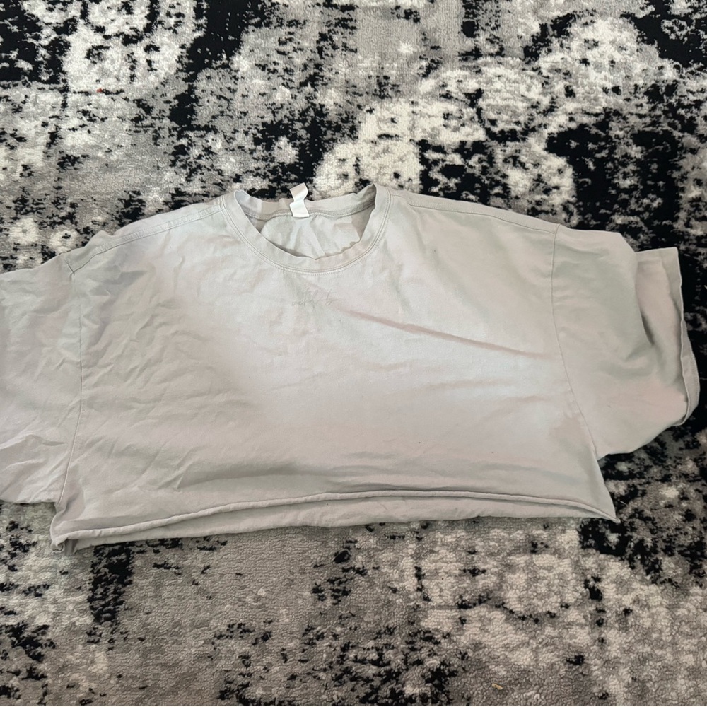Chic Gray Women's Crop Top